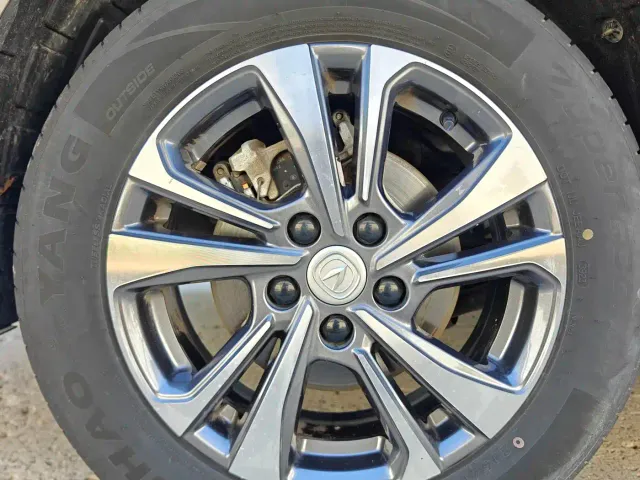 Changan Eado — Фото автомобиля 8