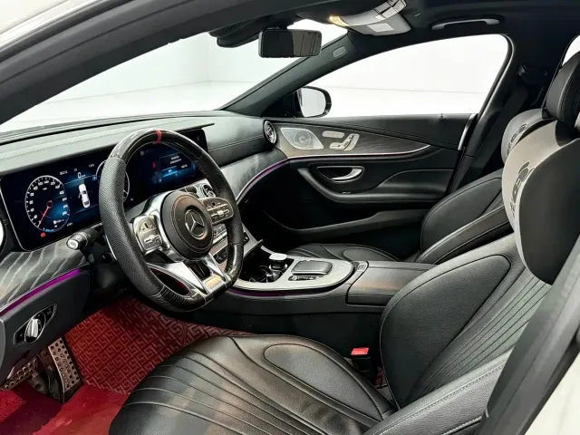 Mercedes-Benz CLS-Class — Фото автомобиля 4