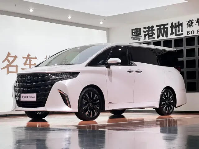 Фотография автомобиля — Toyota Alphard