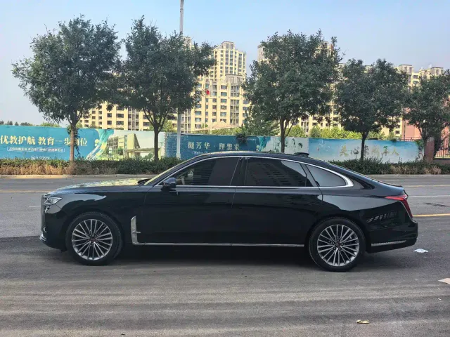 Hongqi Hongqi H9 2020 2.0T Smart Connection Qi Chang Edition — Фото автомобиля 16