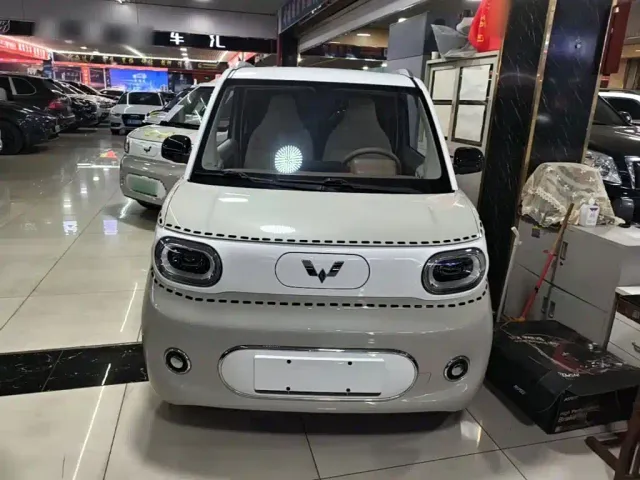 Wuling Hongguang Mini EV — Фото автомобиля 2