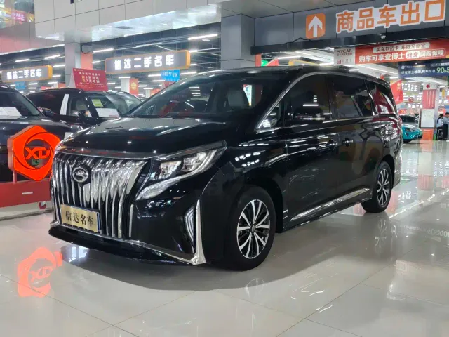 Фотография автомобиля — GAC Trumpchi M8