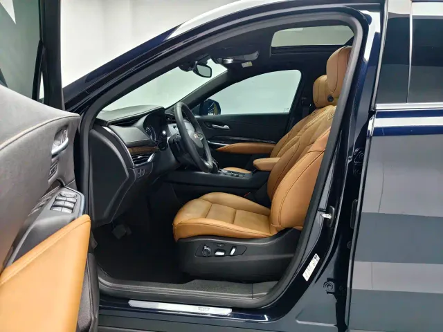 Cadillac XT4 — Фото автомобиля 7