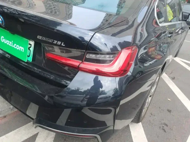 BMW i3 — Фото автомобиля 7