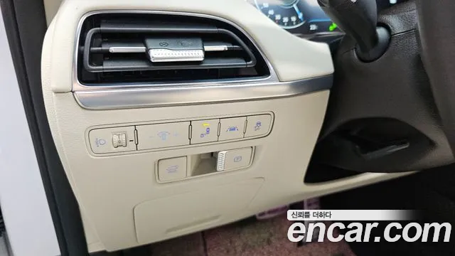 Hyundai Palisade Palisade Дизель 2.2 2WD — Фото автомобиля 26