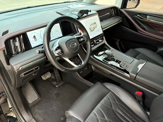 GAC Trumpchi M8 — Фото автомобиля 9