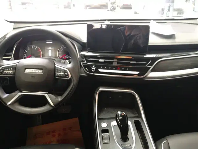 Haval H6 — Фото автомобиля 12