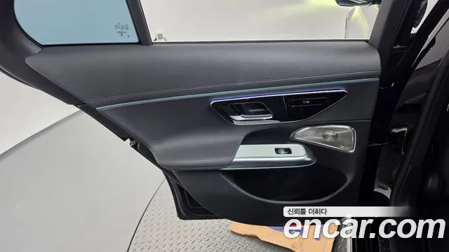 Mercedes-Benz E-Class W214 — Фото автомобиля 14