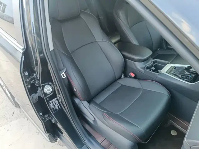 Toyota Wildlander — Фото автомобиля 19