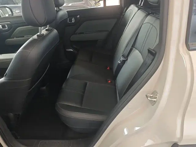 Baojun Yep Plus — Фото автомобиля 16
