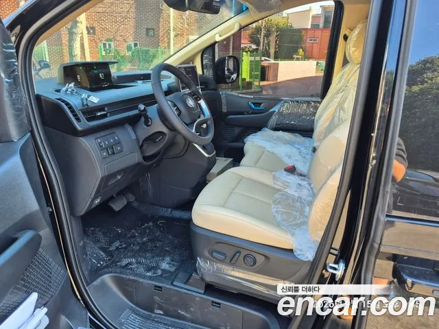 Hyundai Staria — Фото автомобиля 10