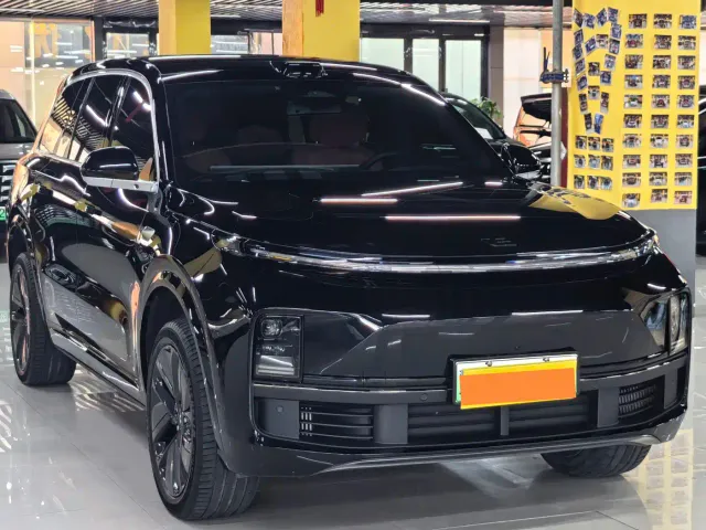 Li Auto L9 — Фото автомобиля 3