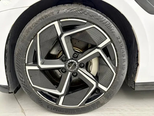 BYD Seal — Фото автомобиля 17
