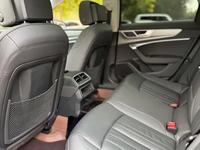 Audi A6 — Фото автомобиля 10