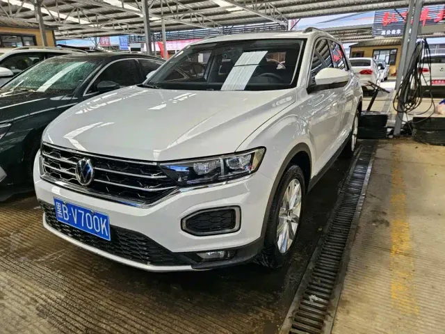 Фотография автомобиля — Volkswagen T-Roc