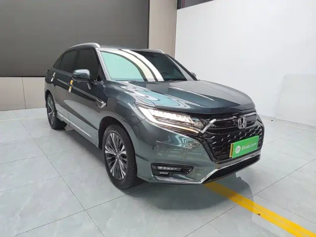 Honda Honda UR-V 2020 370TURBO 2WD Premium Elegance Edition — Фото автомобиля 3