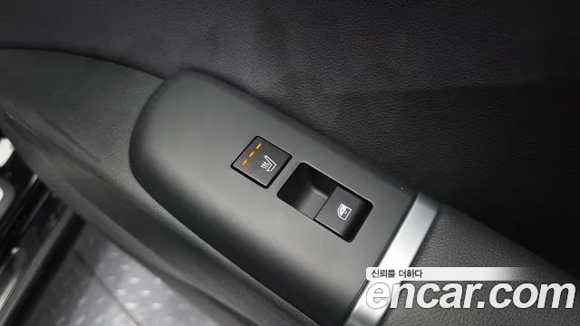 Hyundai Grandeur GN7 — Фото автомобиля 28