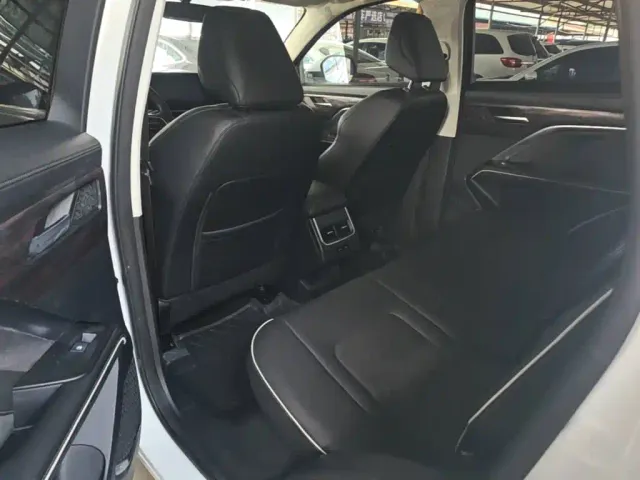 Haval H6 — Фото автомобиля 16