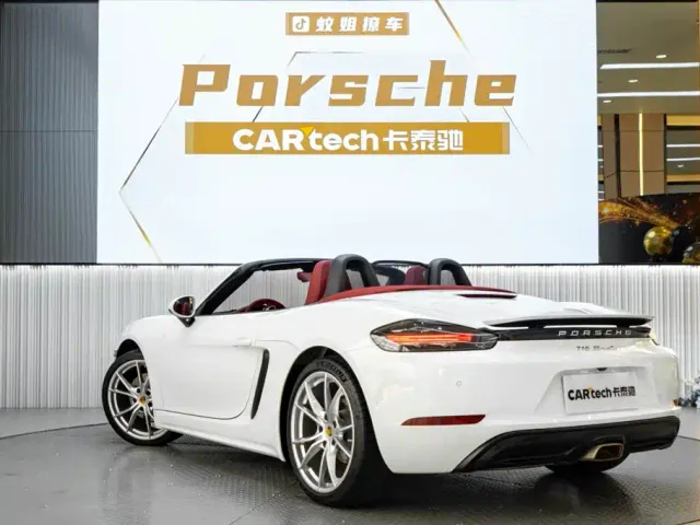 Porsche 718 — Фото автомобиля 6