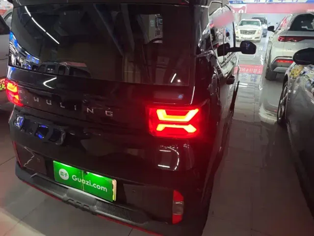 Wuling Hongguang Mini EV — Фото автомобиля 7
