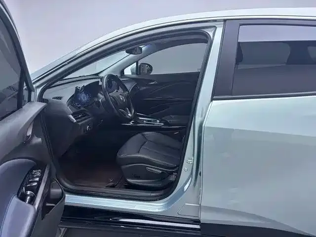 Buick Velite 6 — Фото автомобиля 15