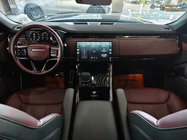 Land Rover Range Rover Sport — Фото автомобиля 15