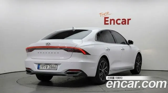 Hyundai Grandeur Grandeur (New) — Фото автомобиля 2