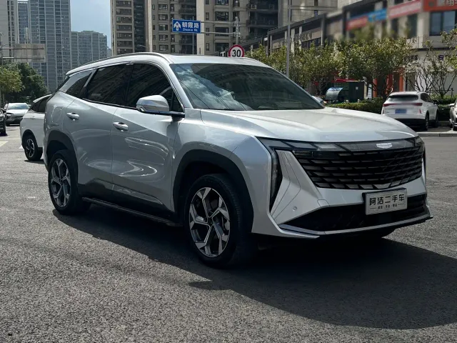 Geely Boyue L — Фото автомобиля 3