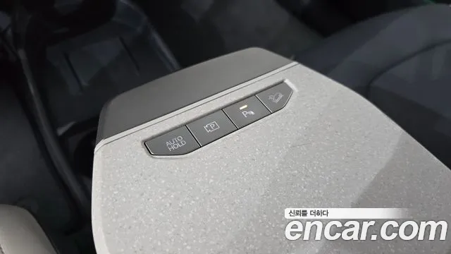 Kia EV3 Long Range 2WD — Фото автомобиля 8