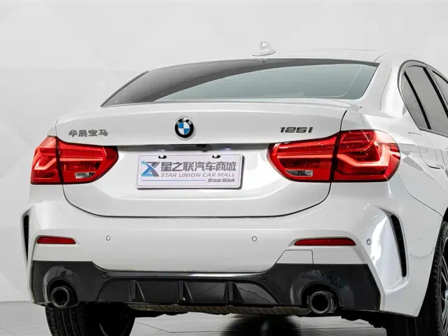 BMW 1 Series — Фото автомобиля 7