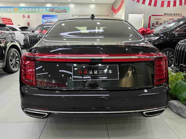 Hongqi H9 — Фото автомобиля 5