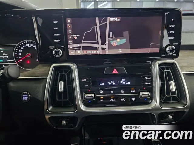 Kia Sorento Sorento 4-е поколение Бензин 2.5T 2WD — Фото автомобиля 15