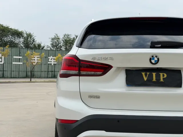 BMW X1 — Фото автомобиля 19