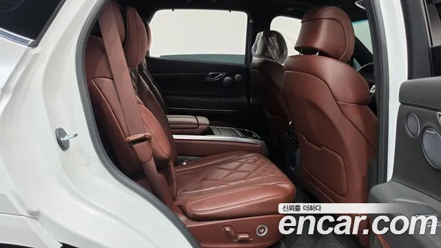 Genesis GV80 — Фото автомобиля 17