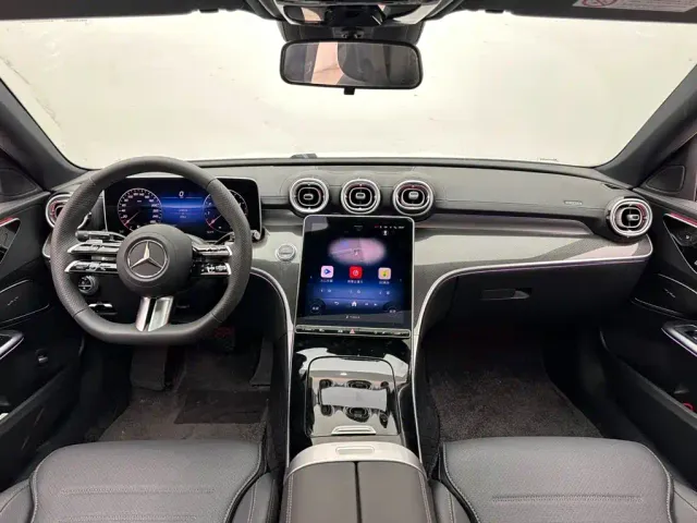 Mercedes-Benz C-Class — Фото автомобиля 10