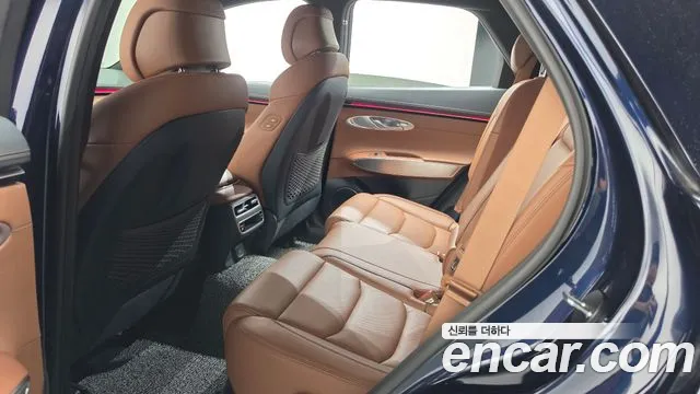 Genesis GV70 — Фото автомобиля 27
