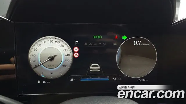 Hyundai AVANTE — Фото автомобиля 16