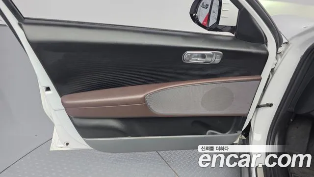 Hyundai Ioniq 6 — Фото автомобиля 13