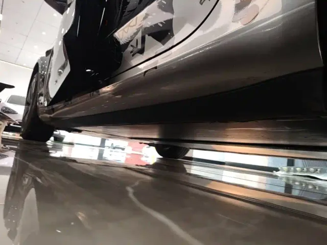 Tesla Model 3 — Фото автомобиля 21