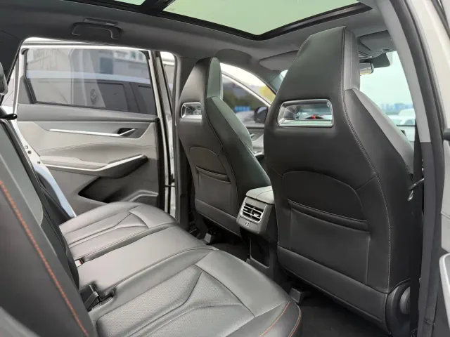 Changan CS75 Plus — Фото автомобиля 6