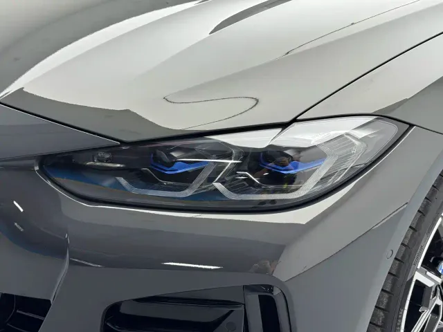 BMW BMW 4 Series 2023 425i Gran Coupe M Sport Shadowline Package — Фото автомобиля 18