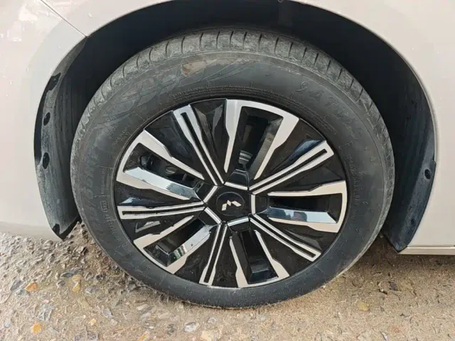 Wuling Starlight 730 — Фото автомобиля 21
