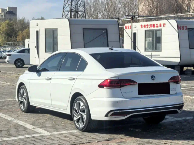 Volkswagen Bora — Фото автомобиля 7