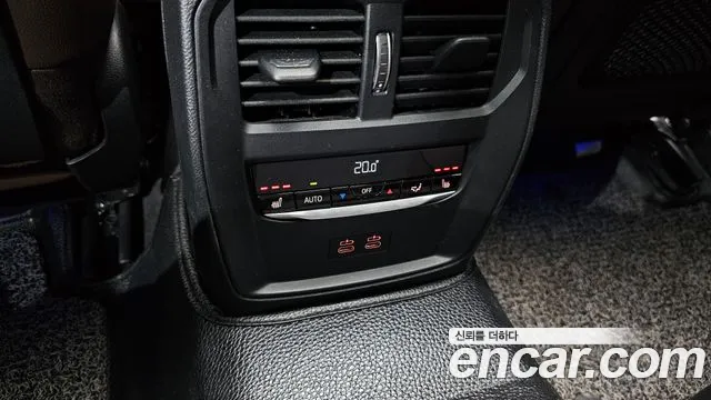 BMW 3-Series 3 серия (G20) 320i Luxury — Фото автомобиля 19