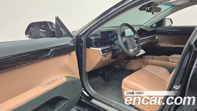 Hyundai Grandeur GN7 — Фото автомобиля 9