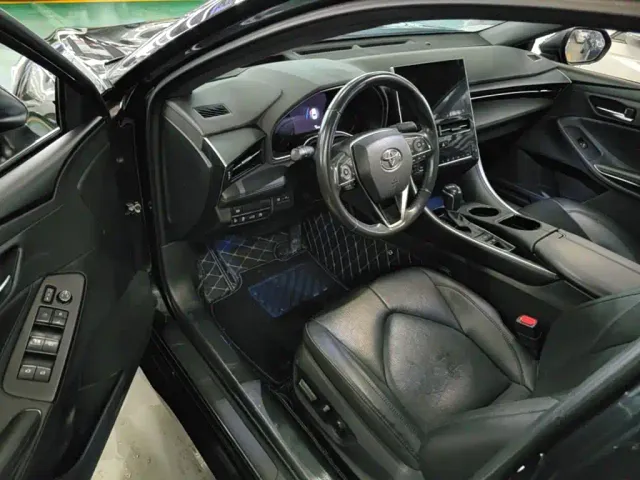 Toyota Avalon — Фото автомобиля 15