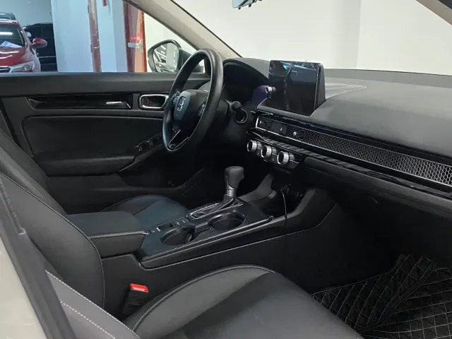 Honda Civic — Фото автомобиля 5