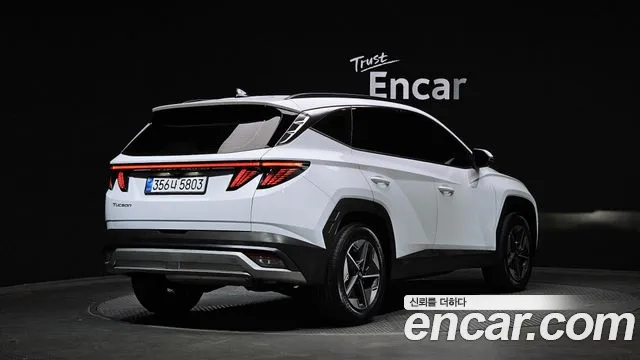 Hyundai Tucson — Фото автомобиля 2
