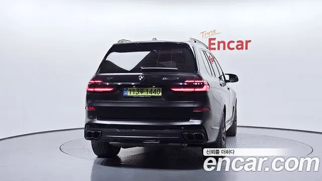 BMW X7 M60i xDrive M Sport 6 мест — Фото автомобиля 4