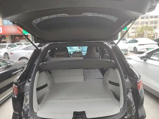 BYD Song Pro — Фото автомобиля 18